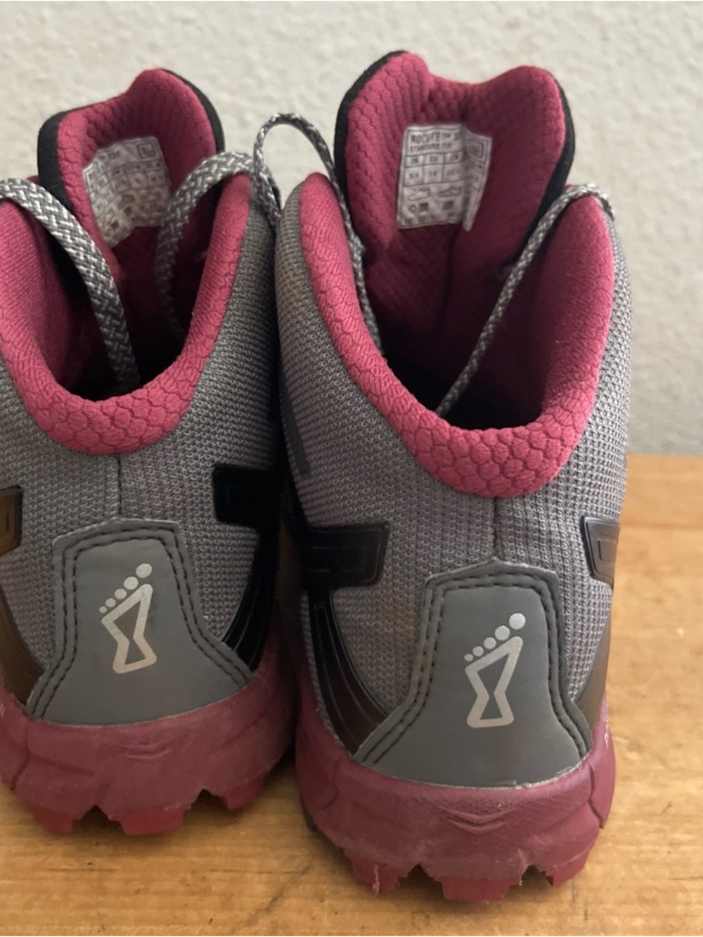 Inov8 Roclite 325 Mid Womens Size 6 Gray Trail Running Hiking Sneakers Shoes - Picture 11 of 11
